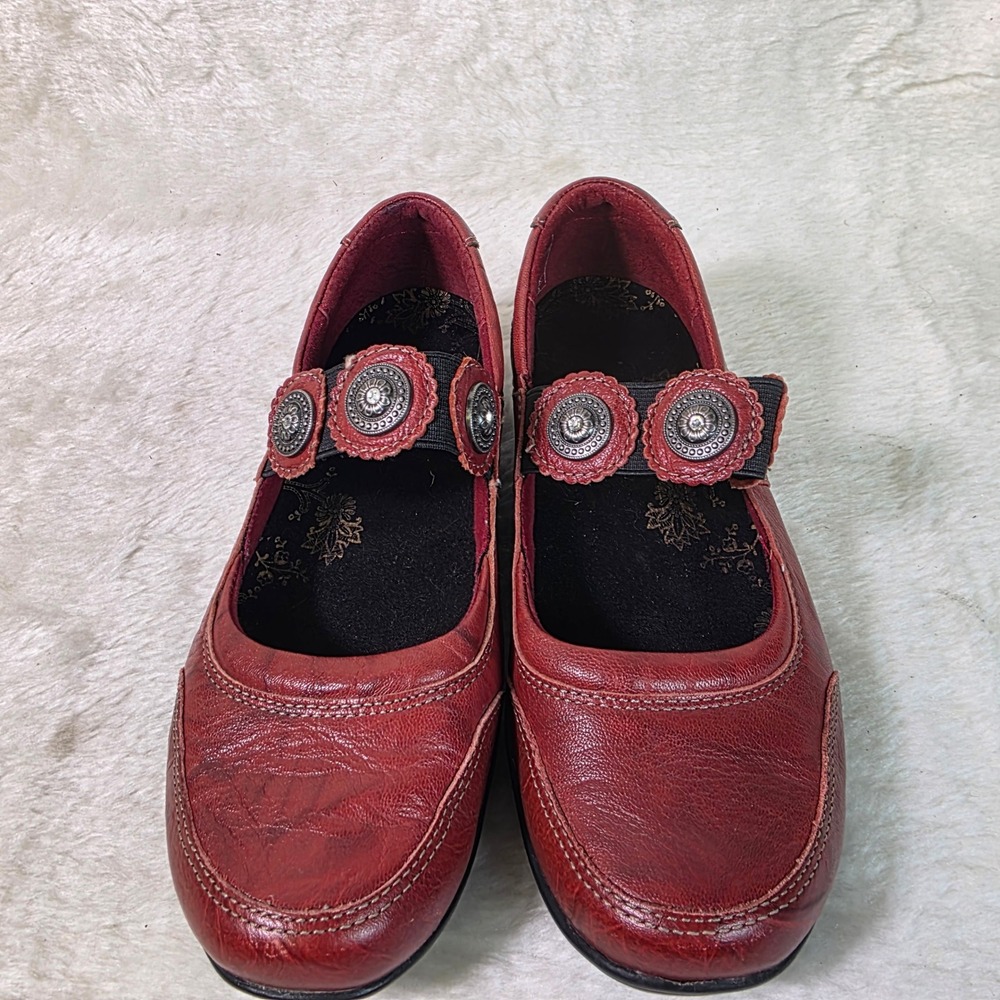 Taos Mary Jewel Mary Jane Red Medallion Leather Shoes Flats Womens 6 Excellent